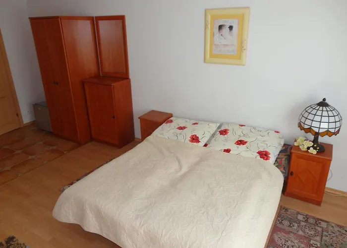 Quarto em Acomodações Particulares Aida